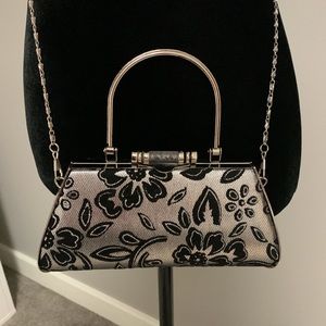 Dazzling Purse